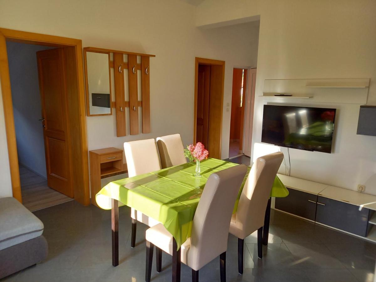 Apartment Valerija Baška Zewnętrze zdjęcie