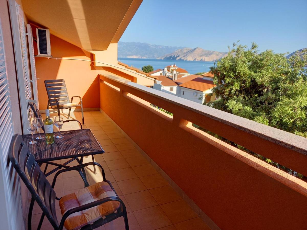 Apartment Valerija Baška Zewnętrze zdjęcie