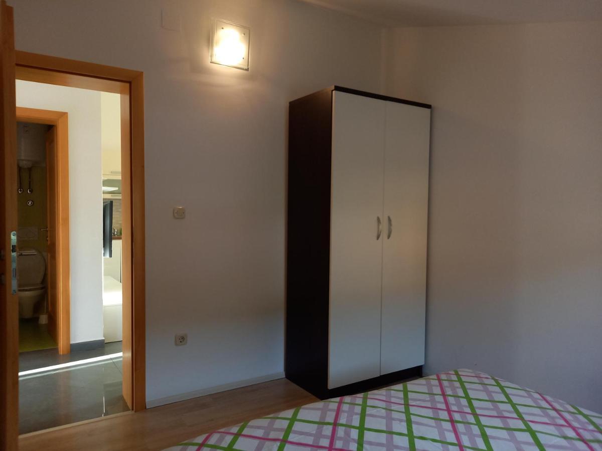 Apartment Valerija Baška Zewnętrze zdjęcie